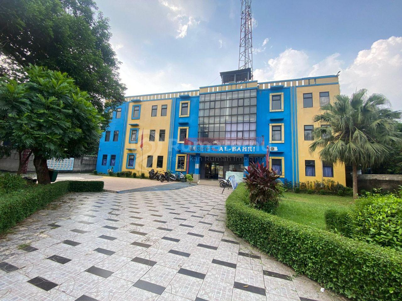 Dijual Gedung 3 Lantai Di Bantar Gebang Bekasi