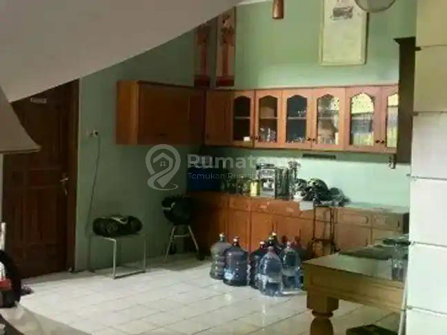 For Sale:  Rumah Asri MURAH Area Exclusive Kavling Polri, Ragunan, Jakarta Selatan.