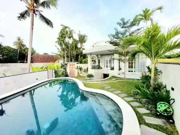 Ready For Freehold Or Leasehold Beautyfull 5 B R Villa In Pererenan Bali