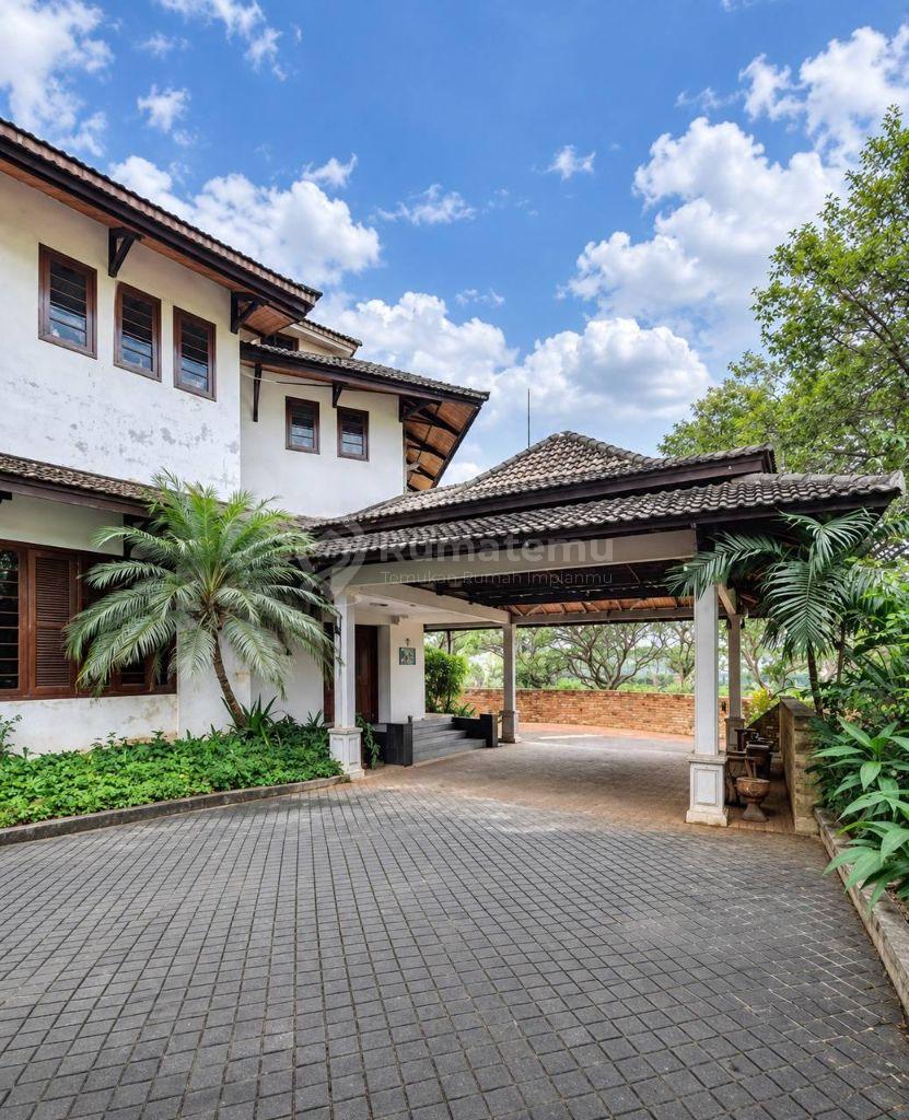 Rumah Tua Hitung Tanah Bukit Golf Pondok Indah