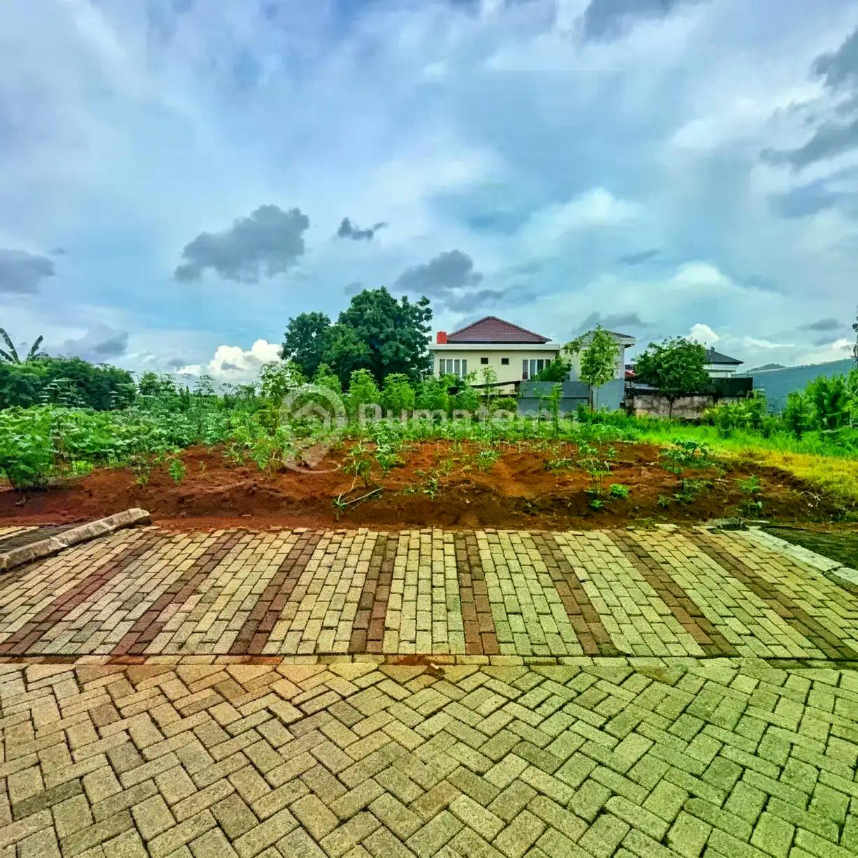 Villa Serpong Dekat ke Bsd Plaza Luas Tanah 540M² Harga 8,4Juta Permeter Nego