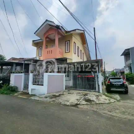 Rumah 2 Lantai Bisa Kpr Harga Bagus Strategis Griya Loka Bsd