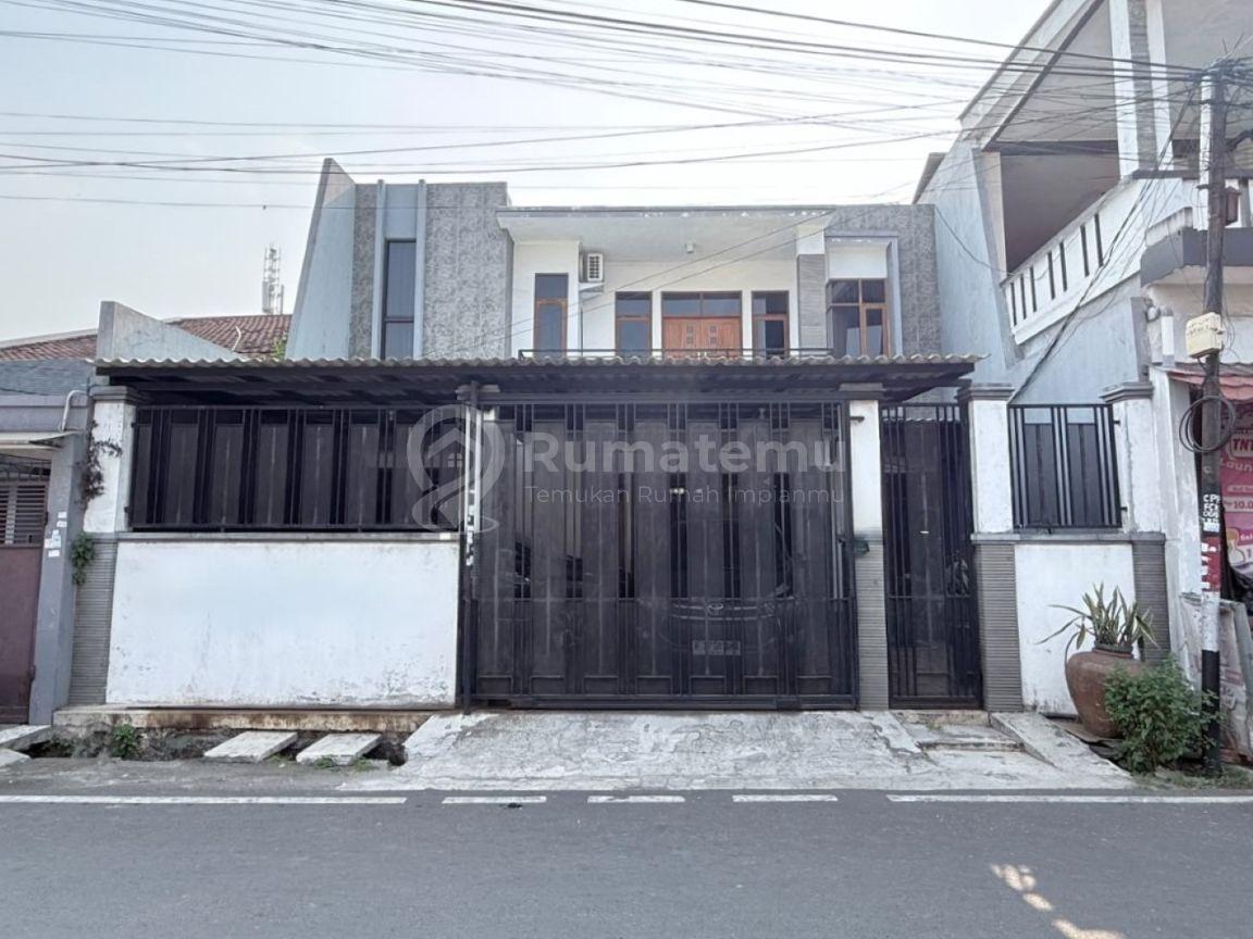 Rumah Strategis Tanah Tinggi Johar Baru Senen Jakarta Pusat