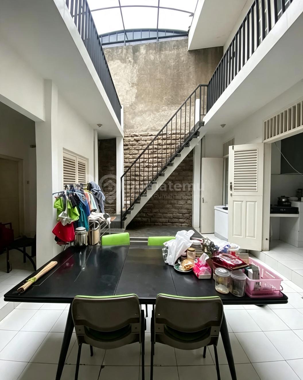 Rumah Dijual di Jalan Dempo Kebayoran Baru Dalam Komplek Gated Dengan Lokasi Strategis