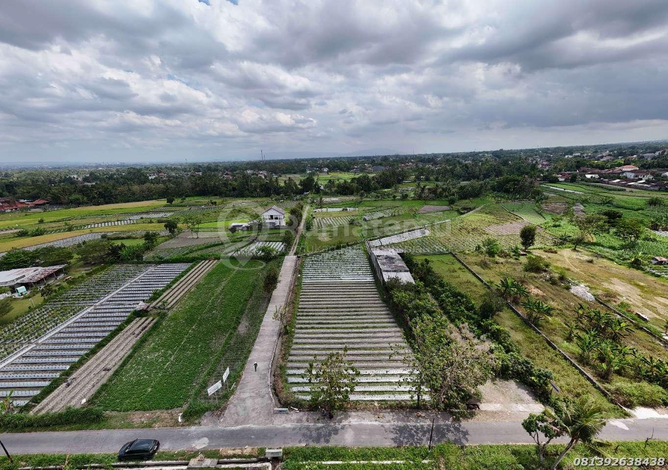 Tanah Timur Jl. Kaliurang Km 12 Dekat UII Jogja Aspal Lebar Cocok Villa