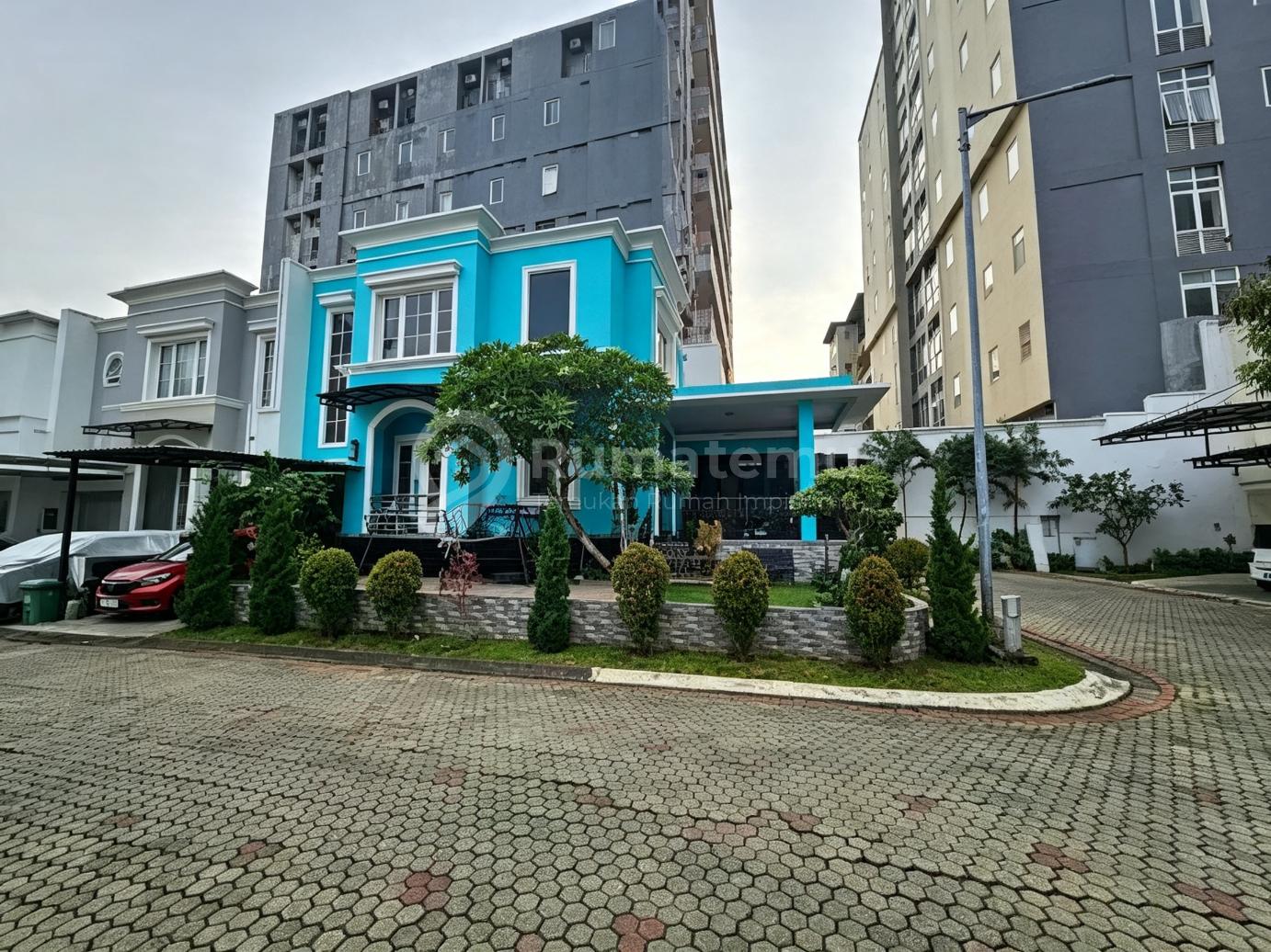 Dijual Rumah Mewah Casa Goya Residence Kebon Jeruk, Jakarta Barat