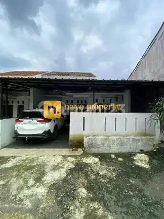 Rumah Pojok Dalam Cluster Muslim di Jalan Ratna Jatibening Bekasi