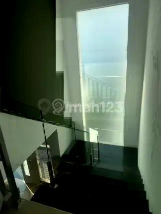 Rumah Murah 3 Lantai di Grisenda Pantai Indah Kapuk Kapuk Jakarta Utara
