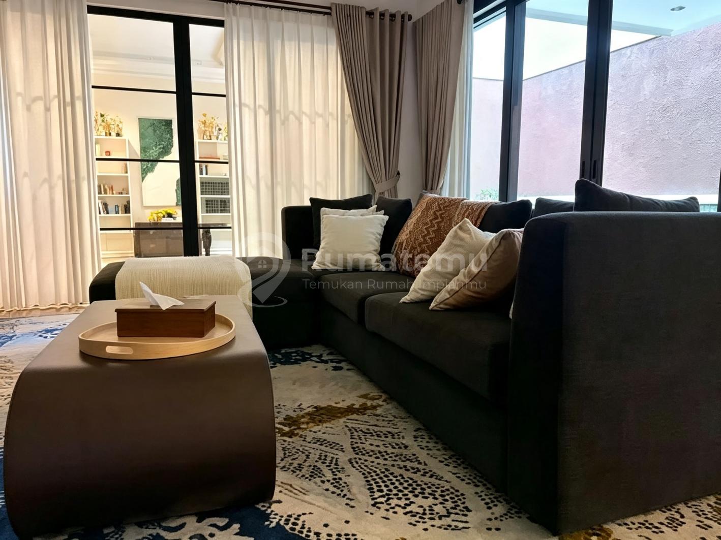 Dijual Rumah Siap Huni di Bintaro