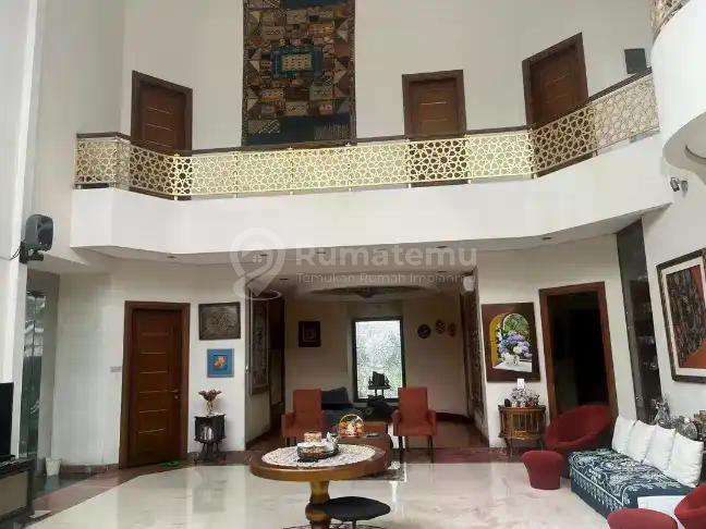 DIJUAL RUMAH LUX  Lokasi : Di salah satu Cluster ter-elit di Bintaro Jaya