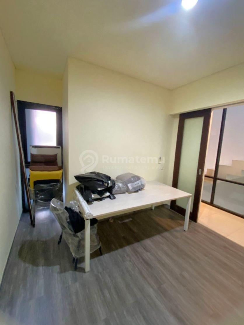Ruko SOHO 2 Muka Kemang Selatan Cilandak Timur