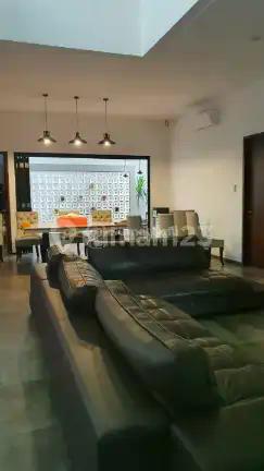 RUMAH DI MUARA KARANG JAKARTA UTARA