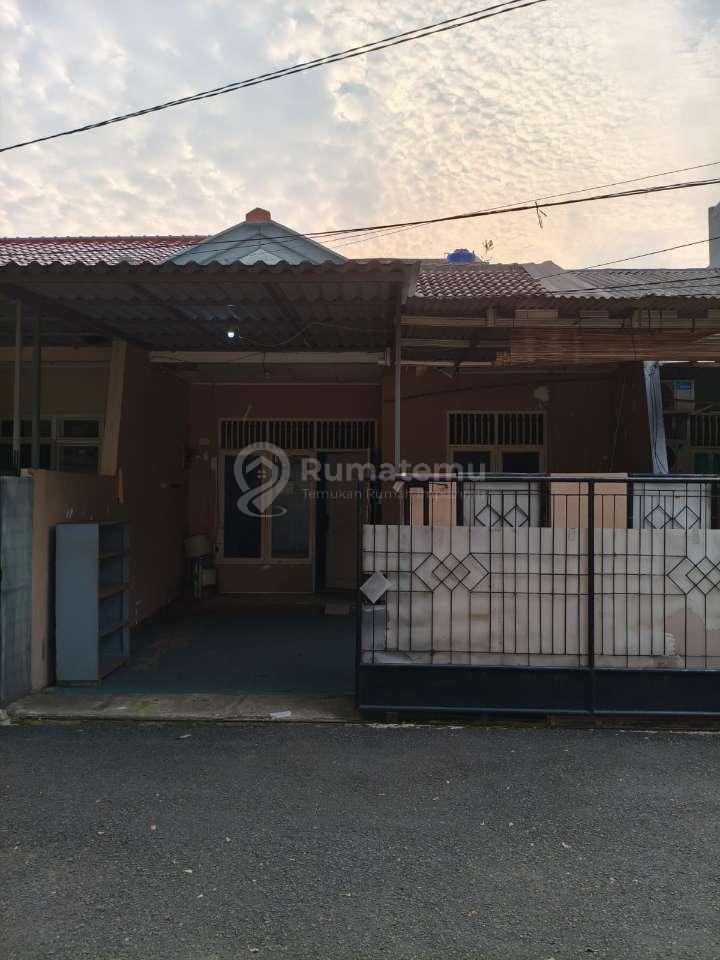 Dijual rumah dalam Kompleks kecil di Duri Kosambi, Cengkareng, Jakarta Barat