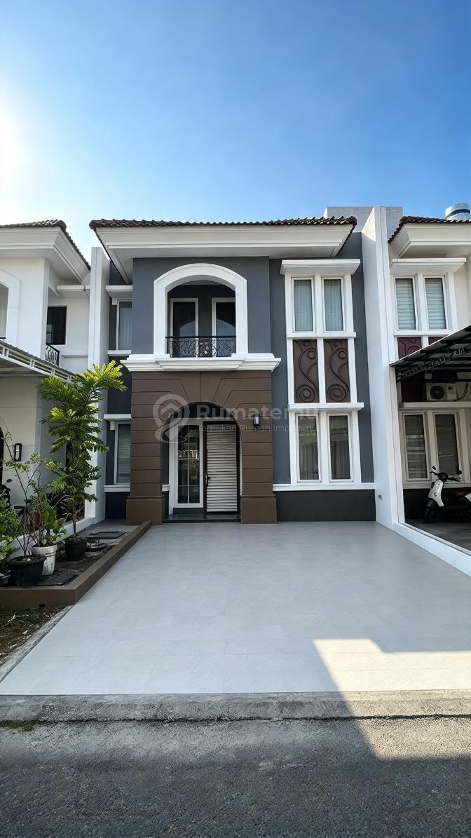 Dijual Rumah Dgn Halaman Blkg Luas bisa Perluasan Dpn Rumah Hdp Tembok
