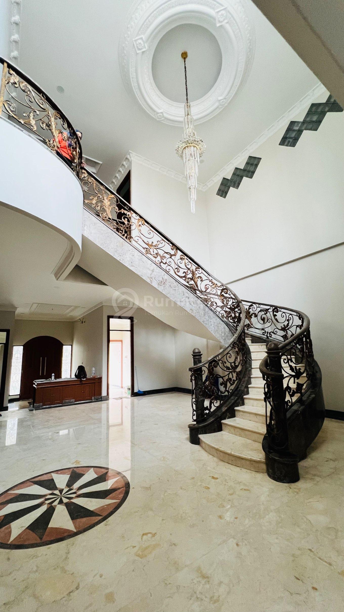 Rumah siap huni di villa melati mas