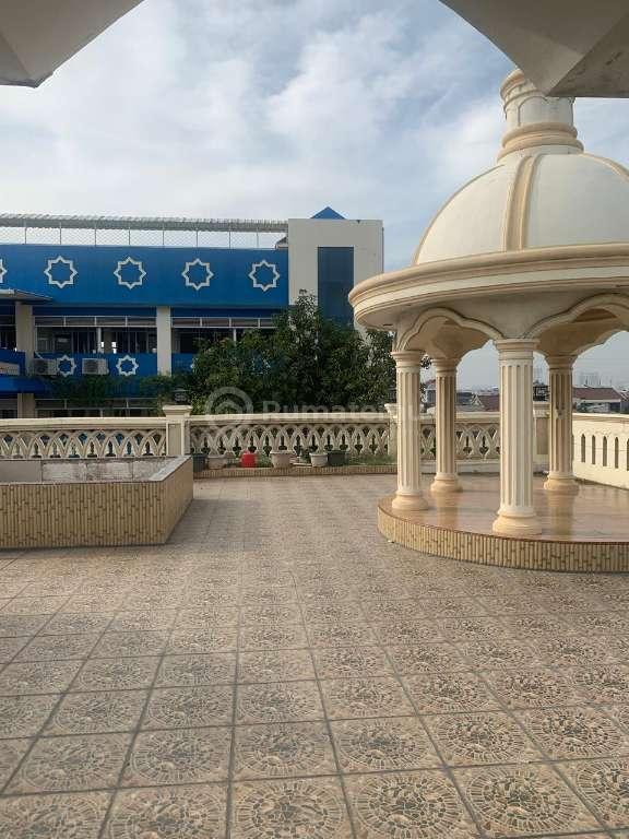 Jual Rumah Klasik di Komplek Cantik, Koja, Rawa Badak, Jakarta Utara