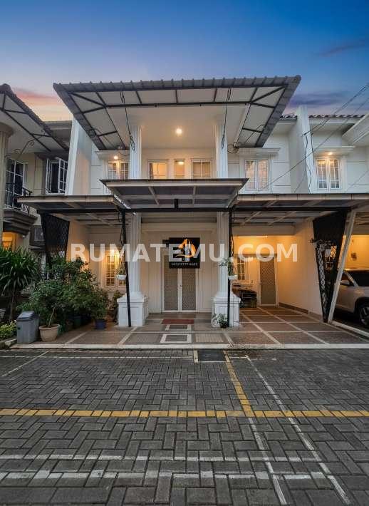 TP55/Rumah Dalam Mini Cluster One Gate Pondok Kelapa jakarta Timur