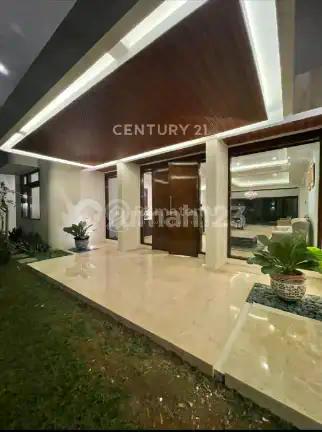 Rumah Termegah Full Furnished Swimm Pool di Permata Hijau