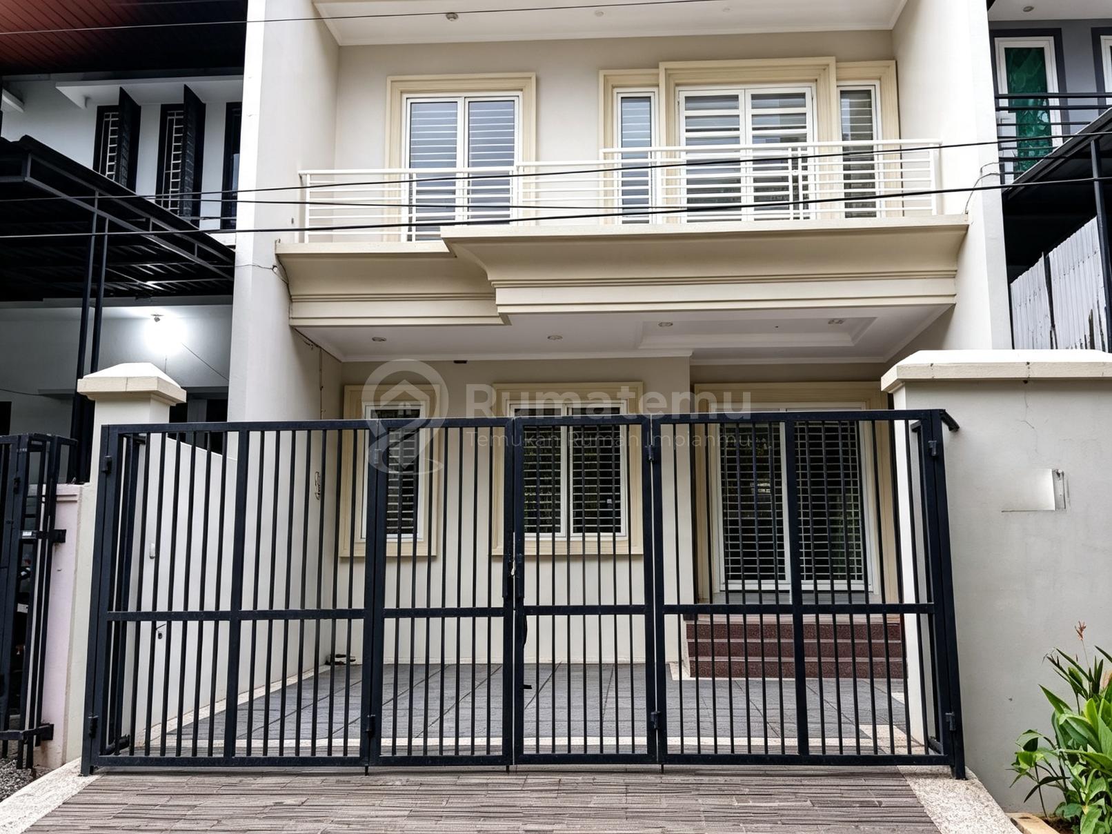 Dijual Rumah Bagus Daerah Kelapa Gading (KG005072)