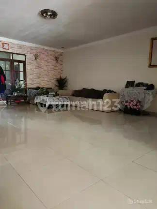 Rumah Mewah 2 Lantai Permata Angkasa! Luas 344M² Semi Furnished SHM, Jual Hanya 4.5M Nego!