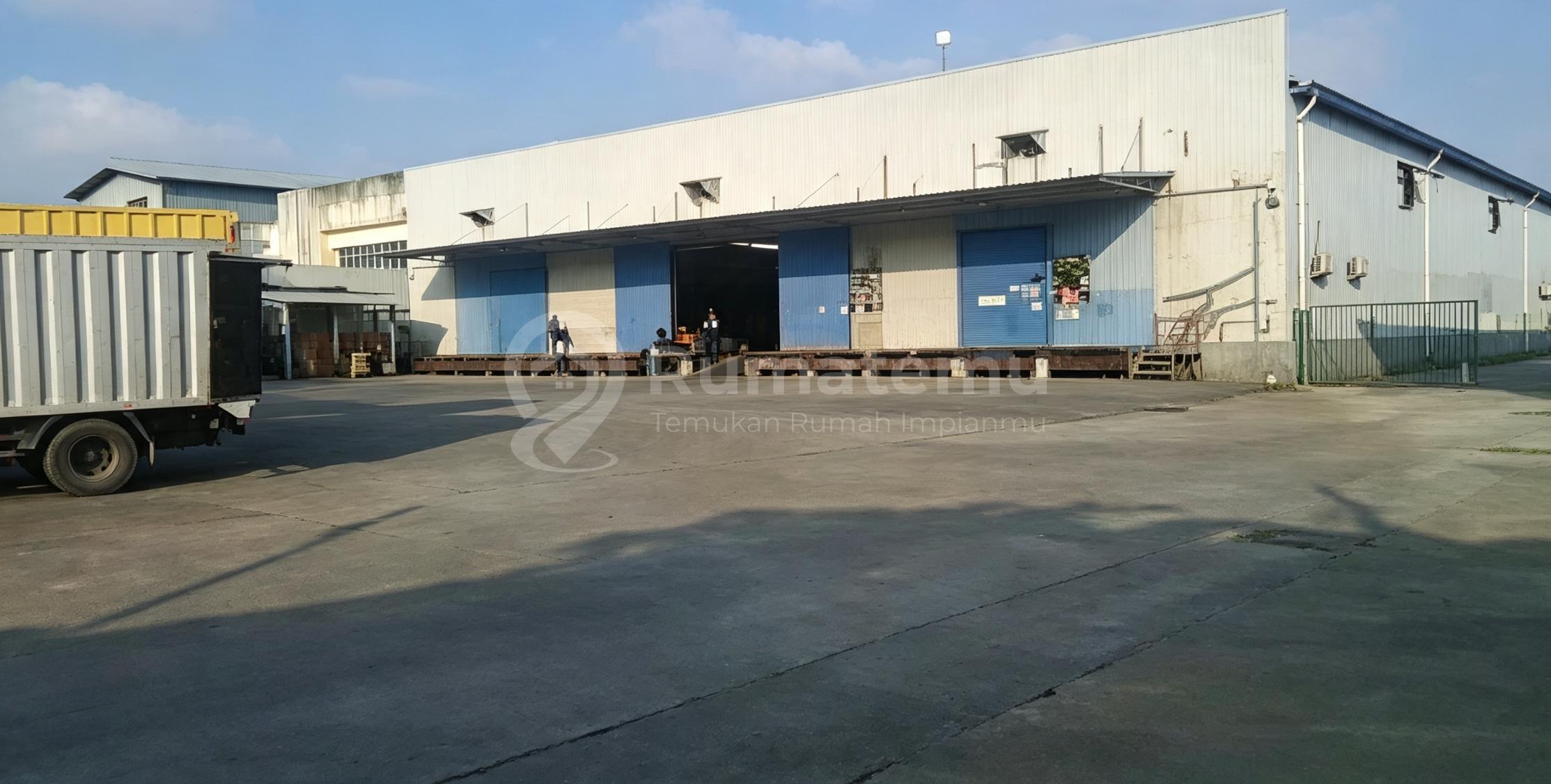 Disewakan Gudang di Daerah Angke, Daan Mogot, Kecamatan Cengkareng, Jakarta Barat.