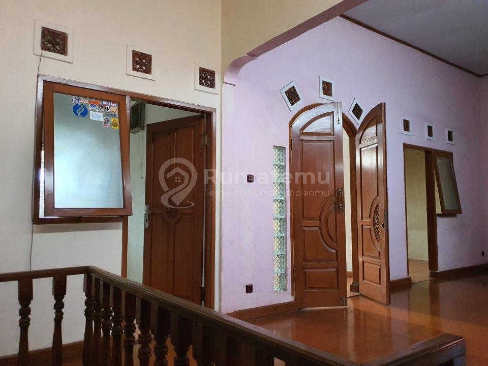 DIJUAL Rumah 2¼ Lantai di Taman Kopo Indah 1 (TKI 1)