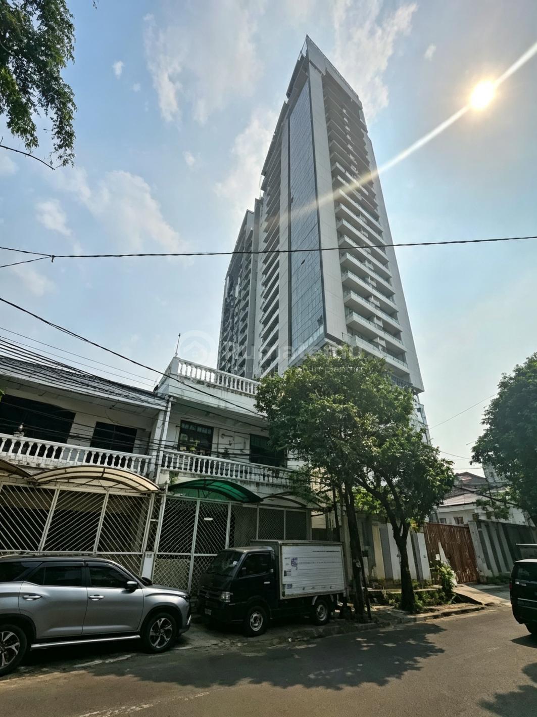 Rumah Hitung Tanah di Casablanca, Palbatu Raya, Depan Jalan Raya
