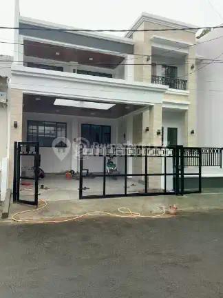 Rumah Bagus SHM Villa Melati Mas, Tangerang Selatan