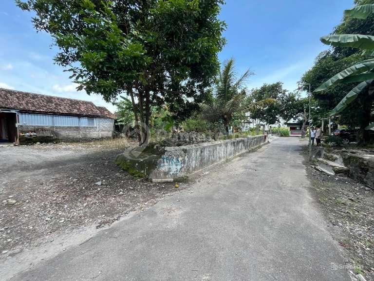 Tanah Murah Prambanan SHM 70m Jalan Raya Jogja–Solo, Dekat Candi Cocok Hunian