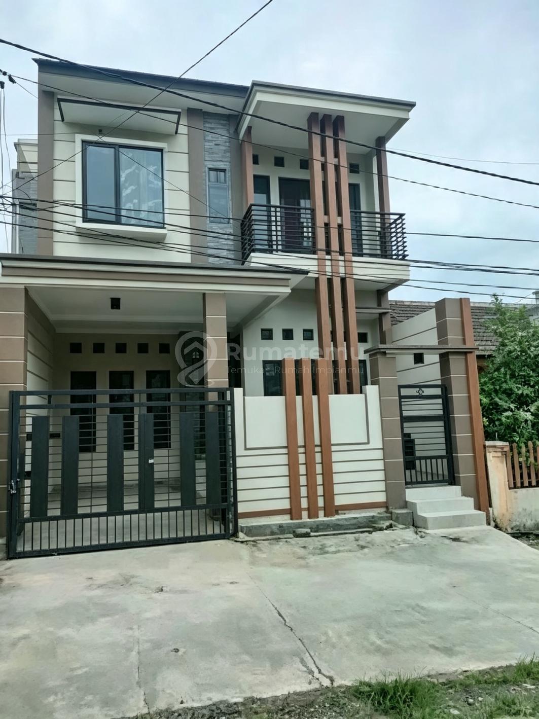 Rumah Griyaloka Bsd City 2 Lantai Bagus harga 2 Miliar