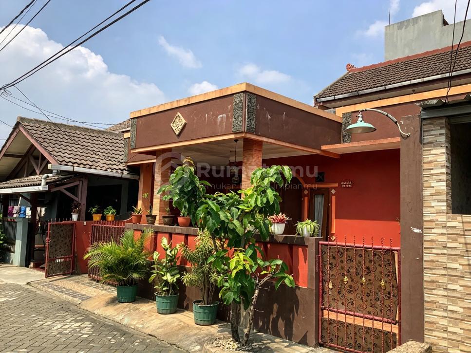 Dijual Rumah 5 BR Murah Turun Harga 2 Lantai Komp. Pinang Griya Permai Tangerang Kota