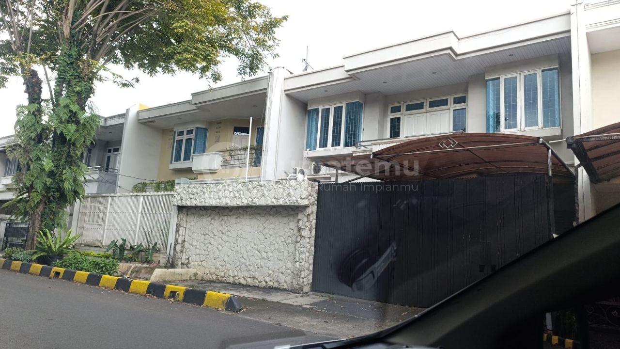 Jual Rumah Intercon Kebon Jeruk
