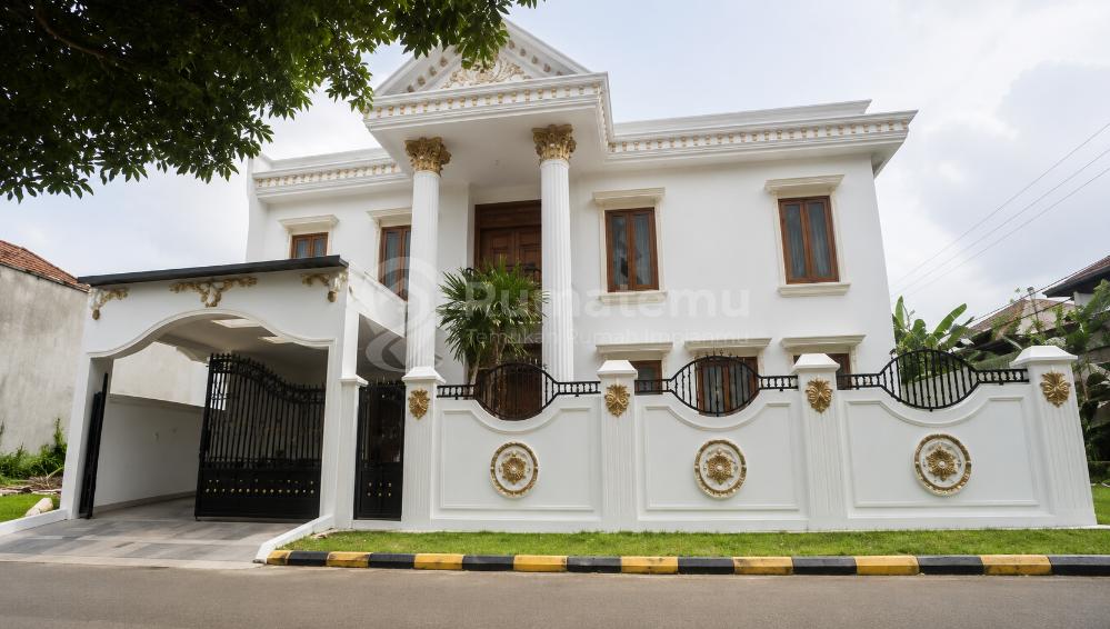 Rumah 3 Lantai Langka Siap Huni Ada Kolam Renang Harga 6Man Puspitaloka BSD