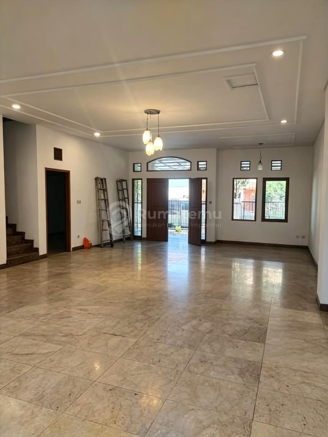 Jual Rumah Batununggal Indah Dekat Suryalaya, Kiaracondong Bandung
