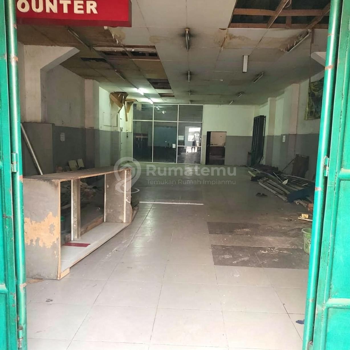 Jual dan Sewa Ruko Luas di Area Roxy, Duri Pulo, Gambir, Jakarta