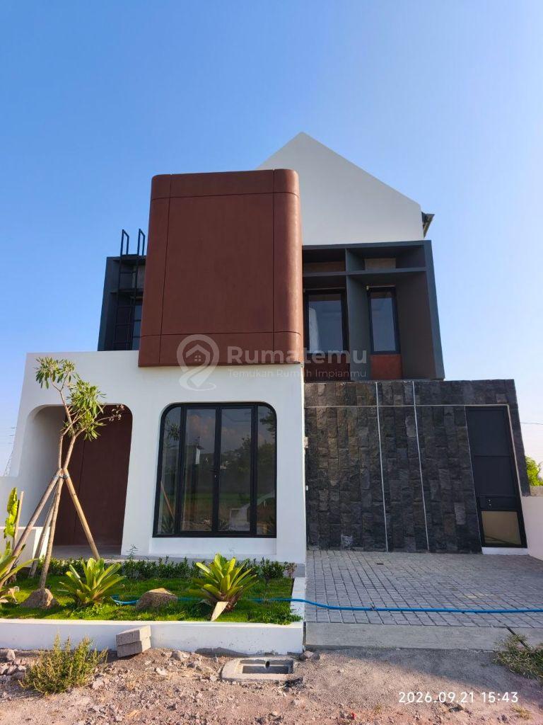 Rumah Mewah Strategis Di Sleman