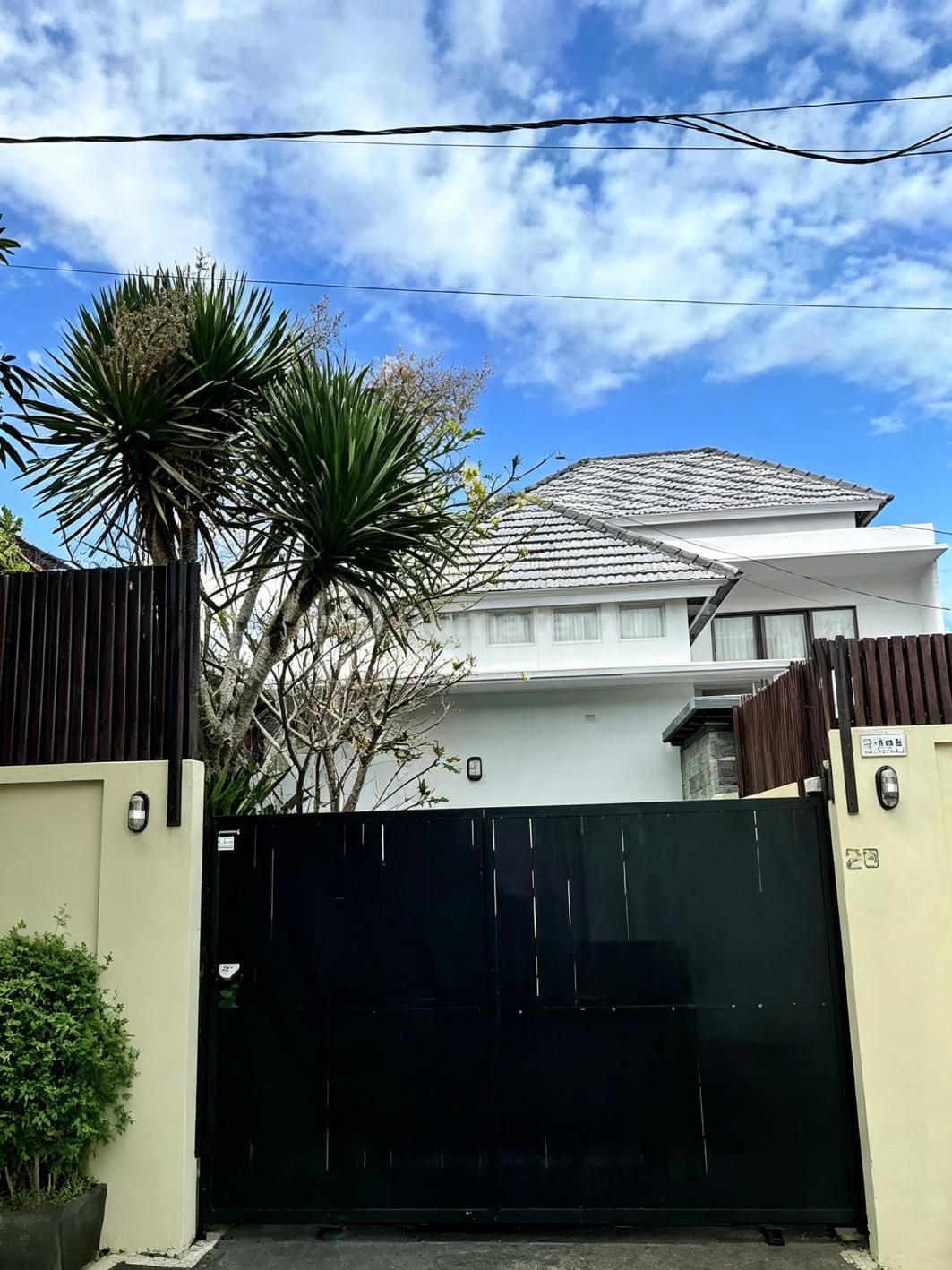 Villa Cantik Siap Huni di Jual di Ungasan Bali SHM