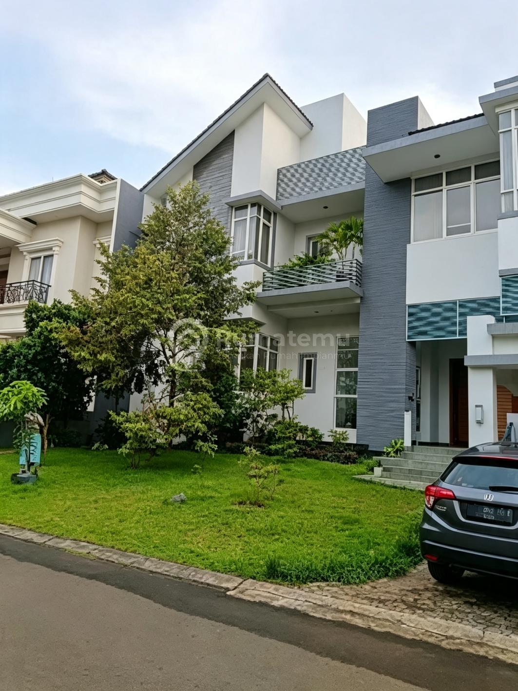 Rumah Mewah Taman Telaga Golf Bsd Siap Huni