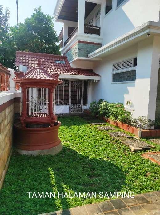 DIJUAL: Rumah Posisi Hook Luas 260m² di Cireundeu, Kawasan Tenang & Strategis Perbatasan Jaksel