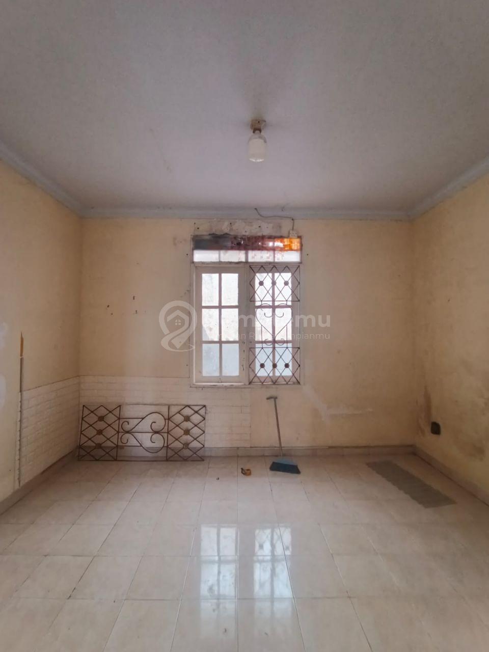 Disewakan Rumah di Mutiara Taman Palem