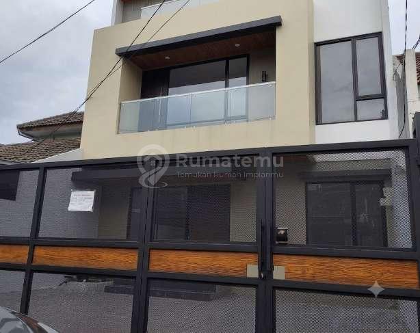 Dijual Rumah Brand New di Bsd City Griya Loka Sektor 1,4 Ext, Tangerang Selatan