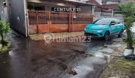 Dijual Rumah Strategis Harga Menarik di Kebayoran Baru