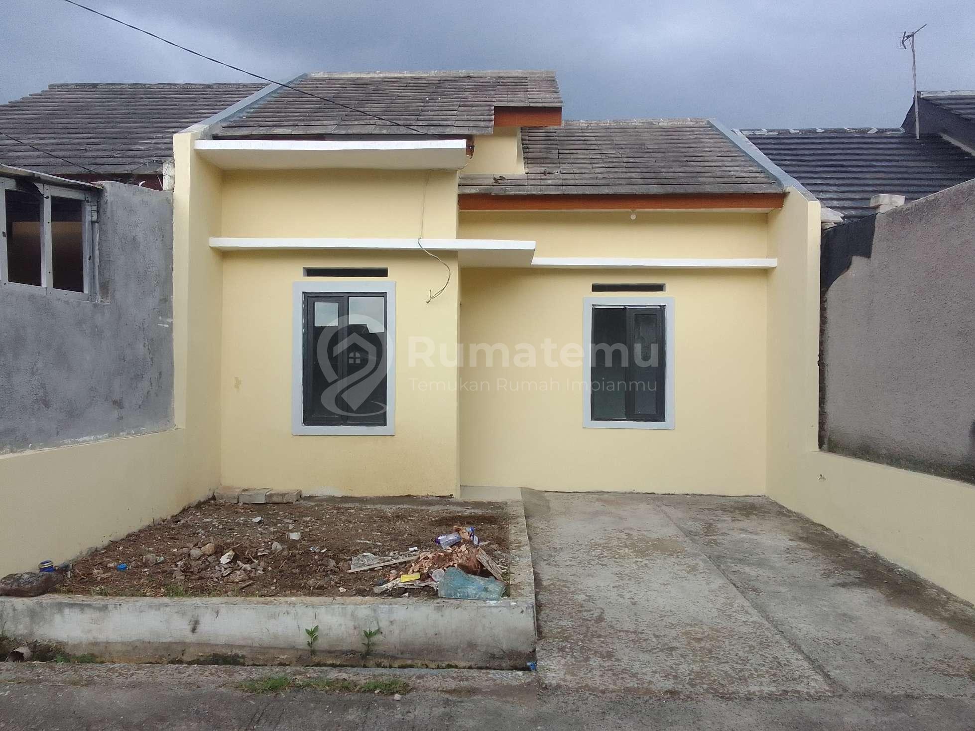 Dijual Murah Rumah Asri di Perumahan Nilam Asri Rancaekek