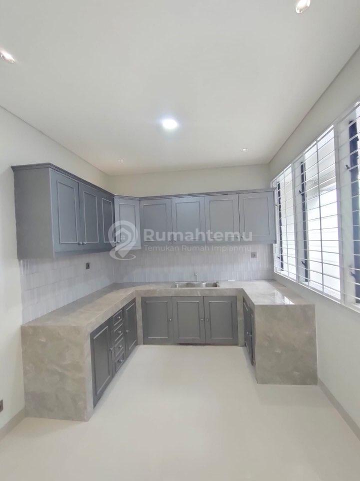 Dijual rumah baru bersih murah thi1
