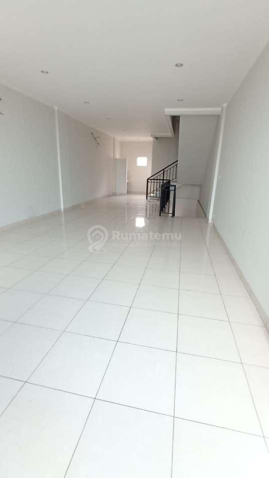Dijual ruko bonus ruantg rapat bagus Burgundy Sumarecon Bekasi Jl. Raya Perjuangan