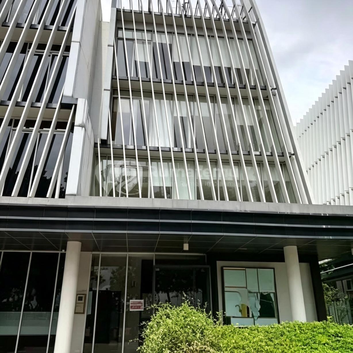 Gedung Perkantoran Di Scbd Nya Bsd Strategis Siap Nego