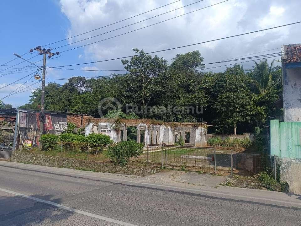 JUAL TANAH PINGGIR JALAN UTAMA DAEARAH PALEUH PABUARAN