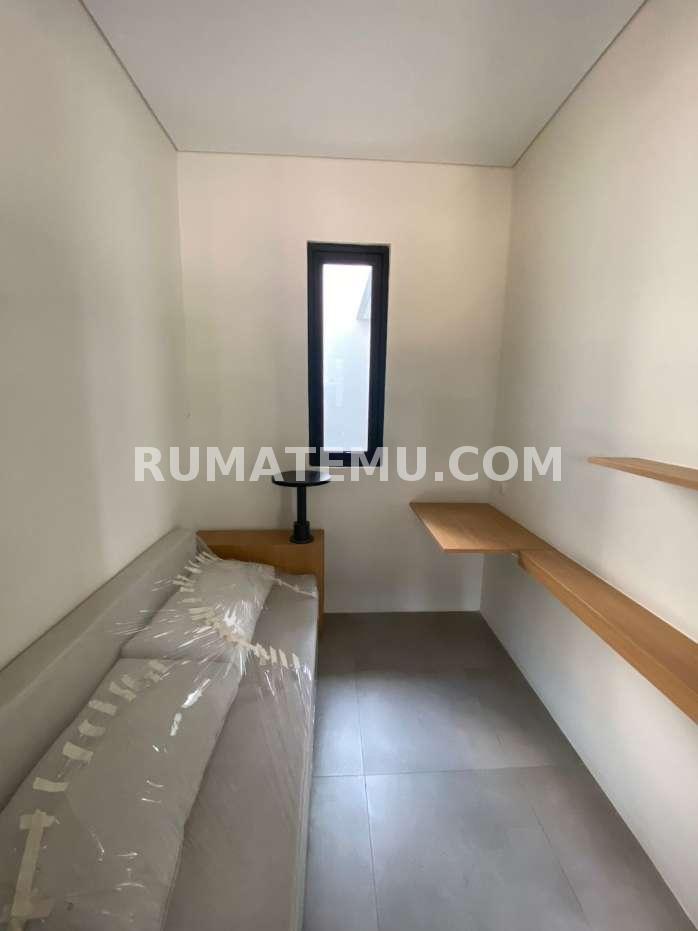 Rumah Cluster Myza Breezy BSD