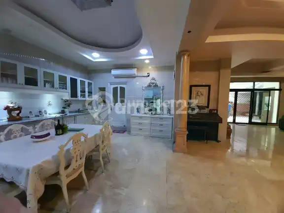 Rumah mewah murah 2 lantai di Pantai kuta ancol