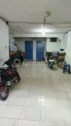 Dijual Rumah Pademangan Strategis Nego Sampai Deal!! Luas 200M2 Bangunan 4 Lantai Hanya 2,5 Miliar!!4+2 KT!! Jakut